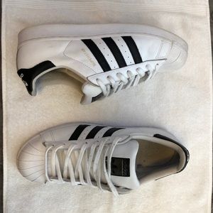 Adidas Superstars